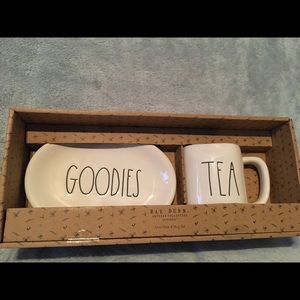 Brand new cup and plate Rae Dunn